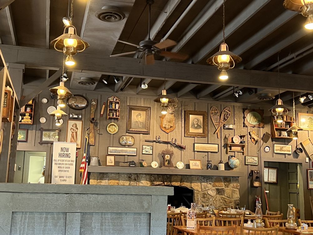 Cracker Barrel Old Country Store