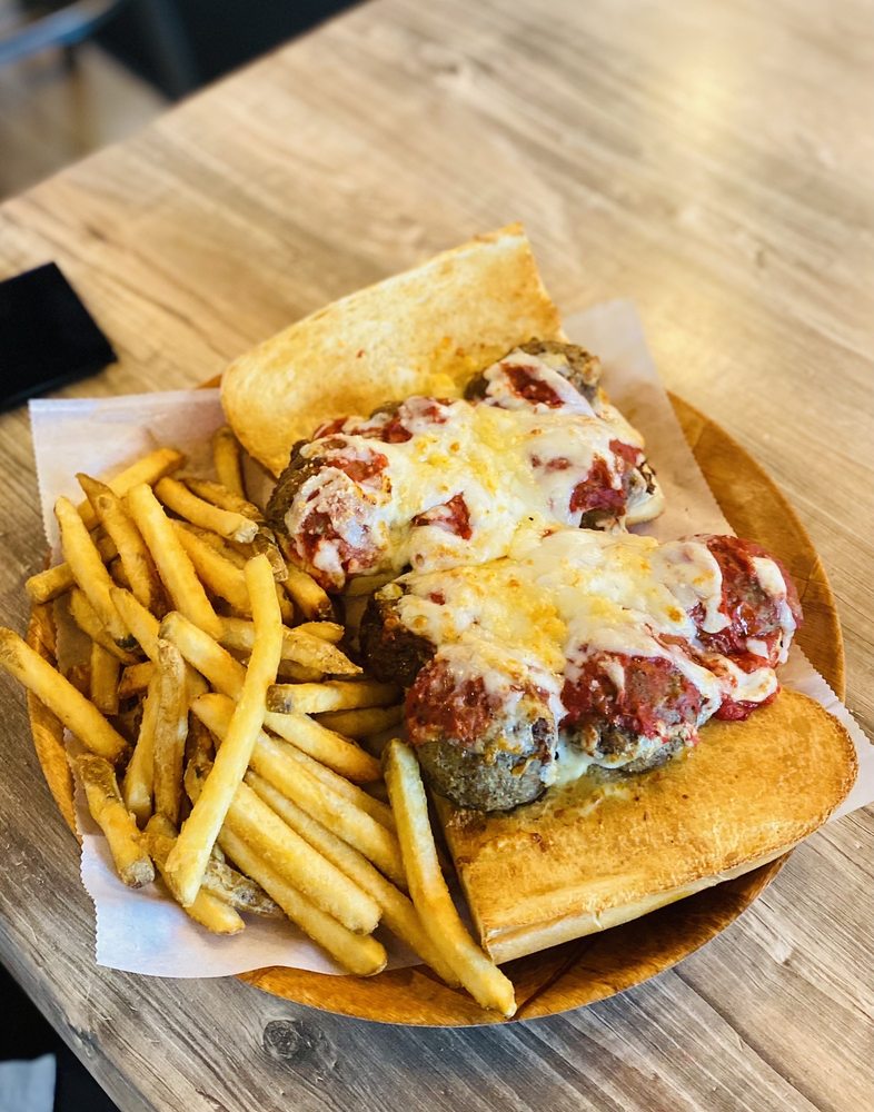 Josie's Pizza & Wings