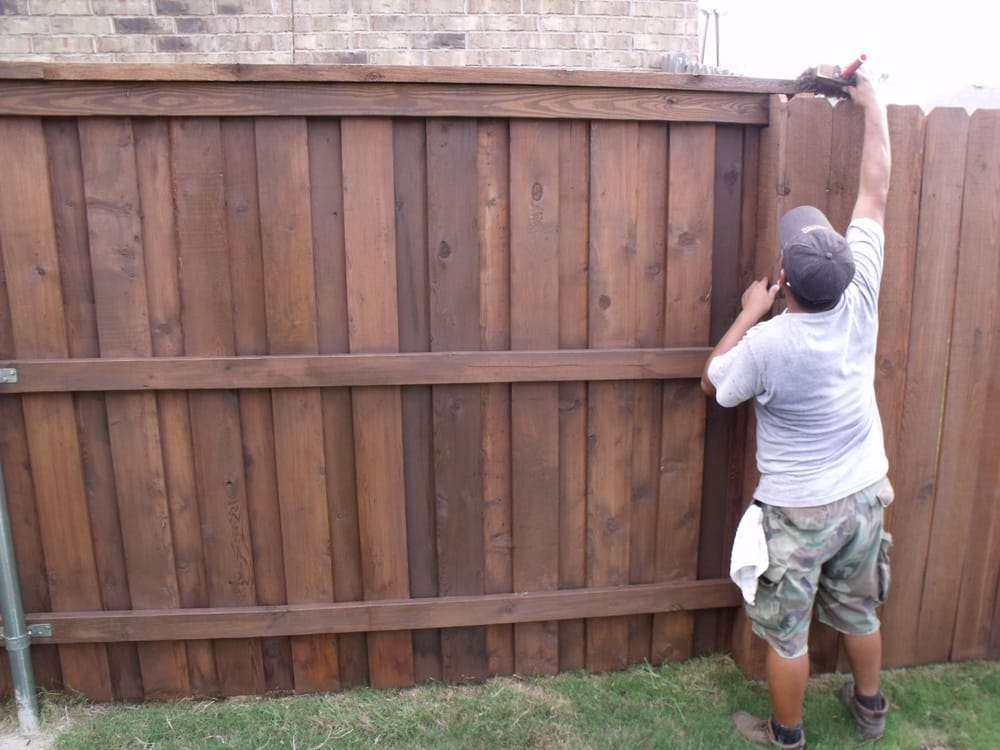 Custom Cabot Color Brown Mixed By Great Dane Fence 59 Photos For Great Dane Fence Staining