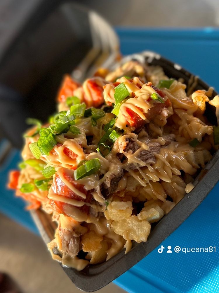 Poly Kine Delights