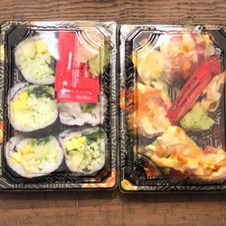 Avana Sushi 3 Seafood Restaurant Order Food Online 48 Photos Photo Of Avana Sushi 3 Seafood Restaurant Reading Ma United States