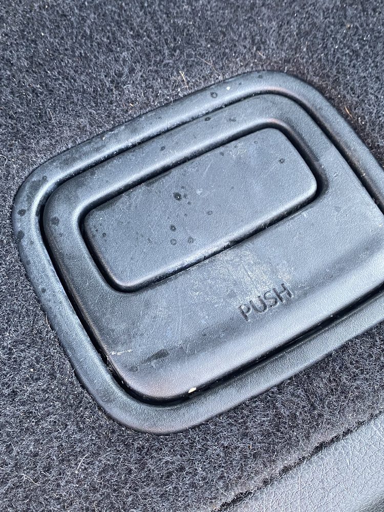 VanCour's Automotive