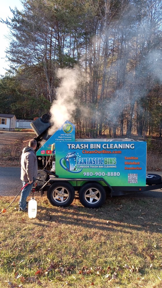 Fantastic Bins - Trash Bin Cleaning