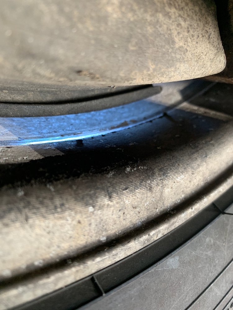 Gumaro's Auto Repair & Mufflers