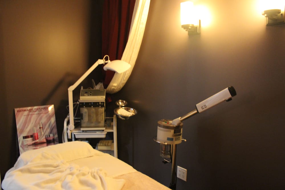 221 Degrees Salon & Spa