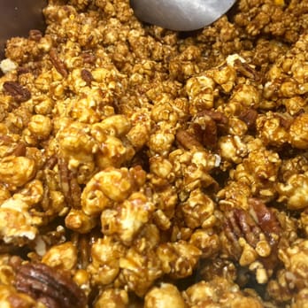 Hasil gambar untuk POPCORN GARRETT CARAMEL ALMOND CASHEW