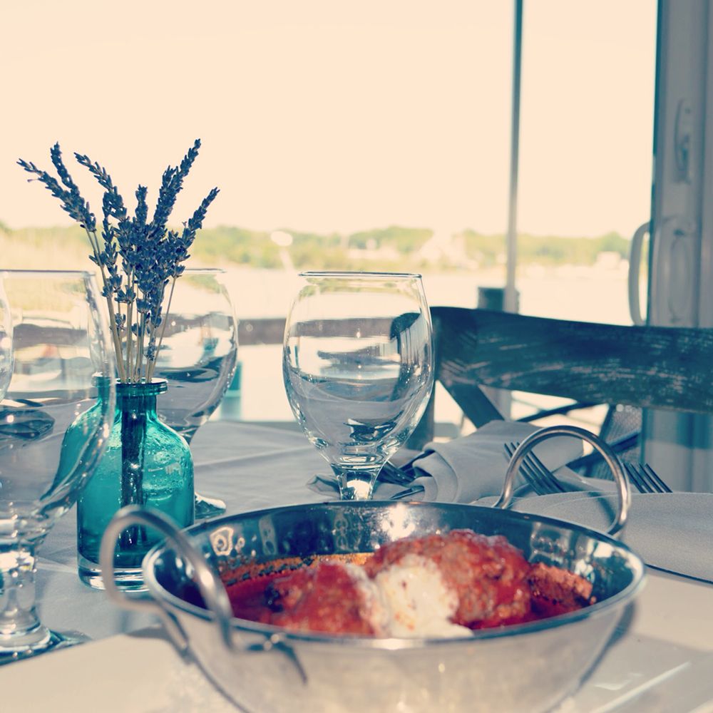 Waypoint Restaurant 15 Reviews Seafood 400 Old Main Rd, Southold