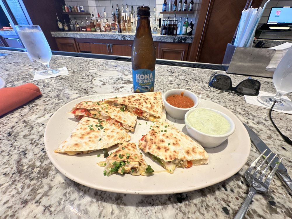 Chicken Quesadilla (Quesadilla & Pizza)