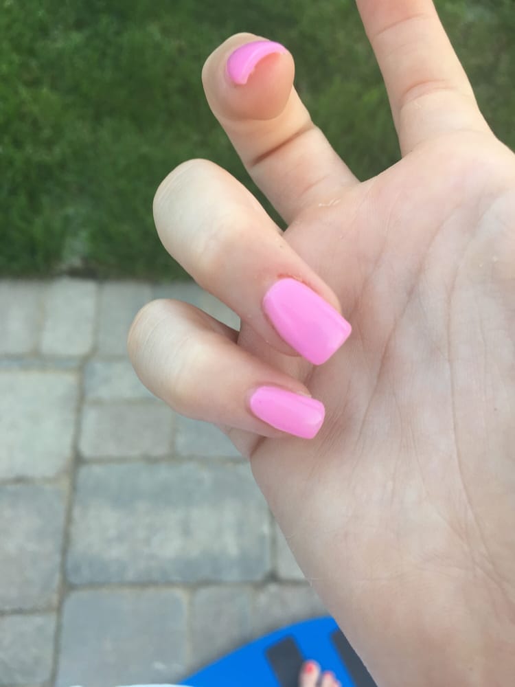 Cut Nail Bed Was Bleeding Earlier In The Day Yelp Photo Of Modern Nails Lincolnwood Il United States Cut Nail Bed