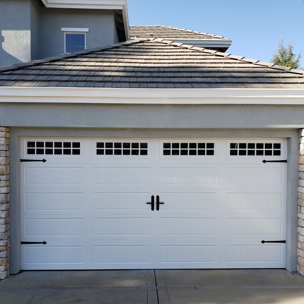 Howell's Garage Doors