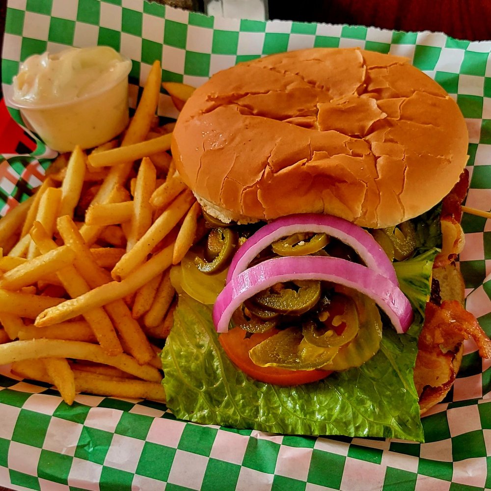 Balkan Cafe & Grill