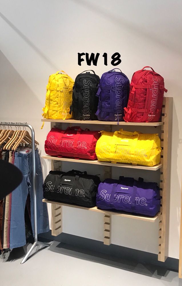 Supreme 186 Photos & 371 Reviews Skate Shops 439 N Fairfax Ave