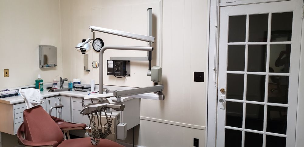 image of business Downtown Dental