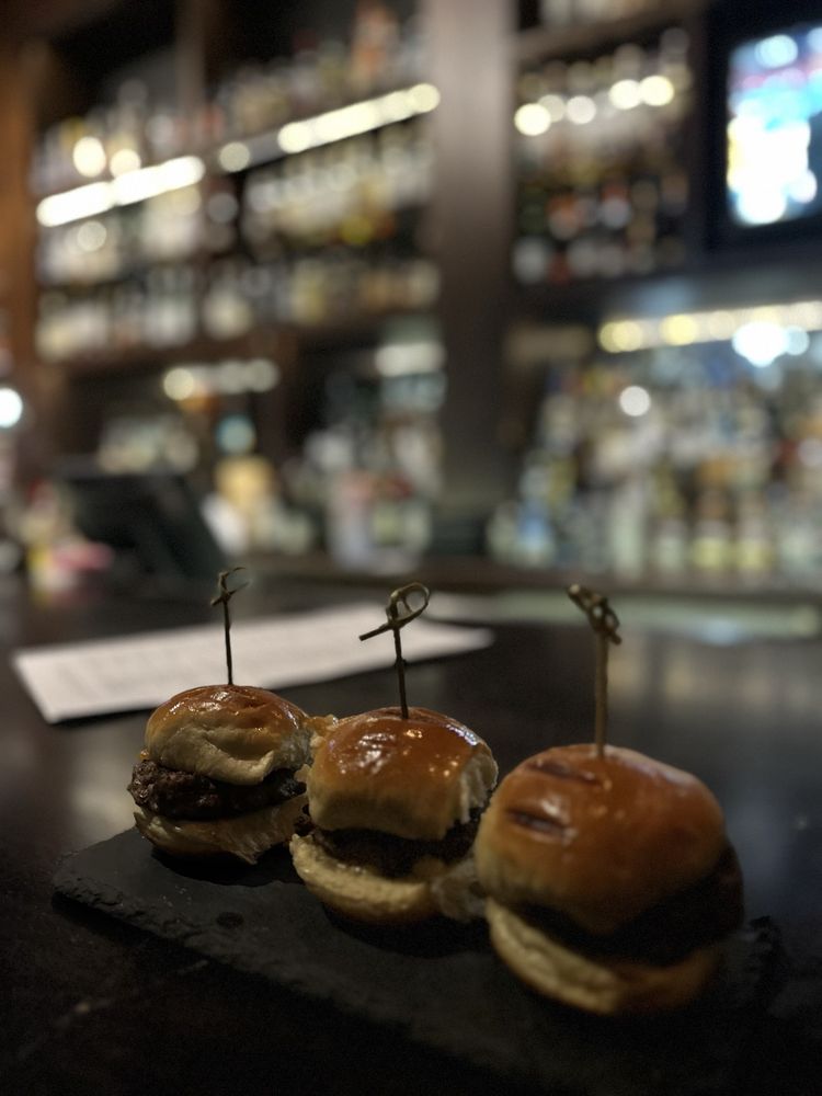Radio Bar