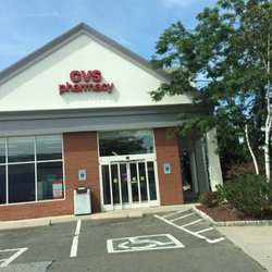 cvs pharmacy drugstores 696 w ave norwalk ct phone number