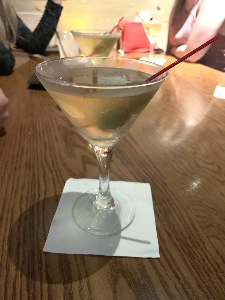 Hickory Street Lounge
