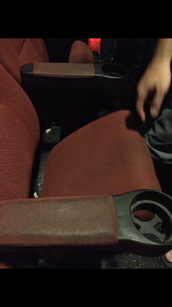 Patriot Cinemas at the Hanover Mall 36 Reviews Cinema 1775