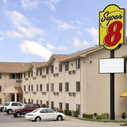 Super 8 Bridgeton Arpt St Louis Area 11 Reviews Hotels 12705 Photo Of Super 8 Bridgeton Arpt St Louis Area Mo
