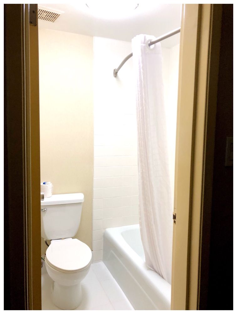 Small Bathroom Hot Water Didn T Work Too Well Yelp Photo Of Best Western Seven Seas San Go Ca United States Small