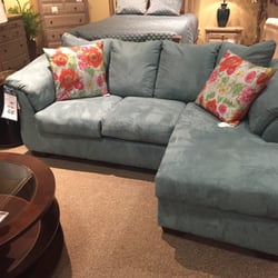 Value City Furniture 21 Reviews S 931 Us 1 Photo Of Value City Furniture Iselin Nj United States