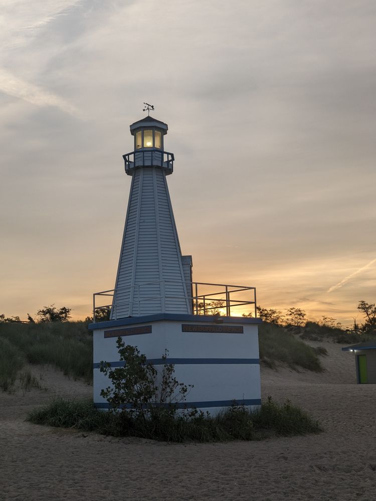 Chuck Ritter Memorial Lighthouse Image