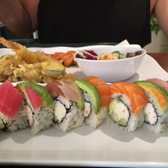 At Home Kitchen 605 Photos 308 Reviews Anese 16814 S Photo Of At Home Kitchen Gardena Ca United States Rainbow Roll And