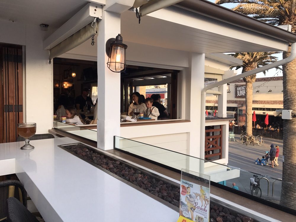 Tower 12 96 Photos & 73 Reviews Bars 53 Pier Ave, Hermosa Beach