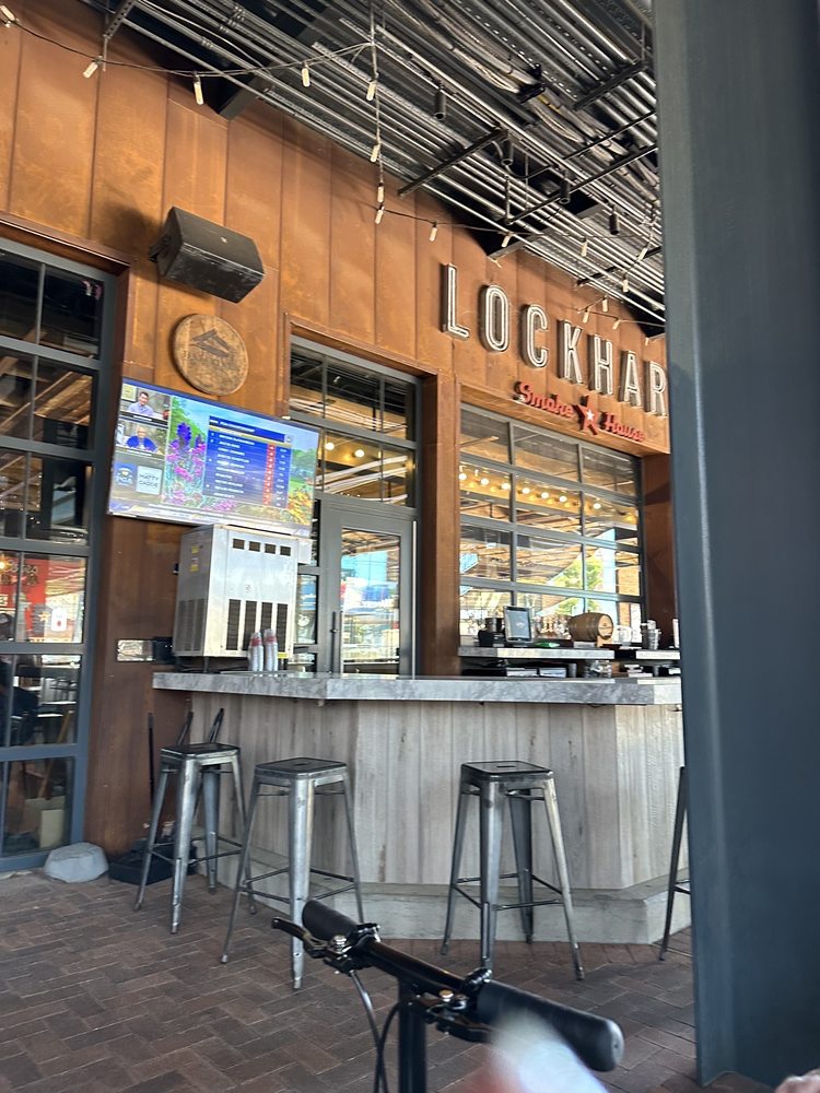 Lockhart Smokehouse - Arlington