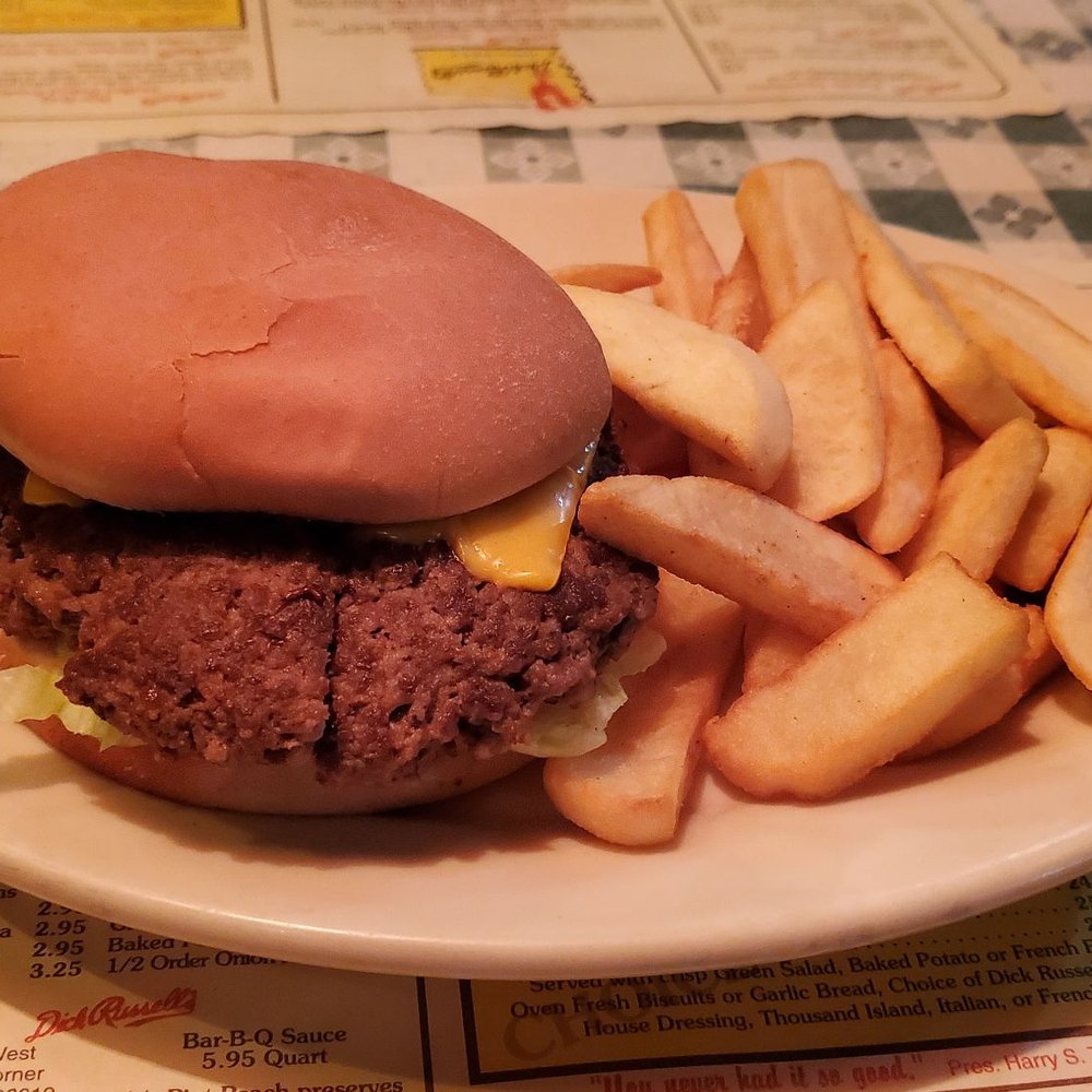 Where to Take OutOfTown Guests to Eat in and Around Mobile (No Chains