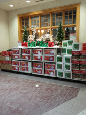 Christmas Tree Shops 1000 Boston Tpke Shrewsbury, MA Gift Shops Christmas Tree Shops 1000 Boston Tpke Shrewsbury, MA Gift Shops - MapQuest - Christmas Tree Shops 1000 Boston Tpke Shrewsbury, MA Gift Shops
