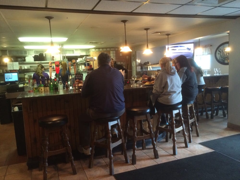 The Cabin 16 Photos & 75 Reviews Pizza 114 E Grove St, Middleboro