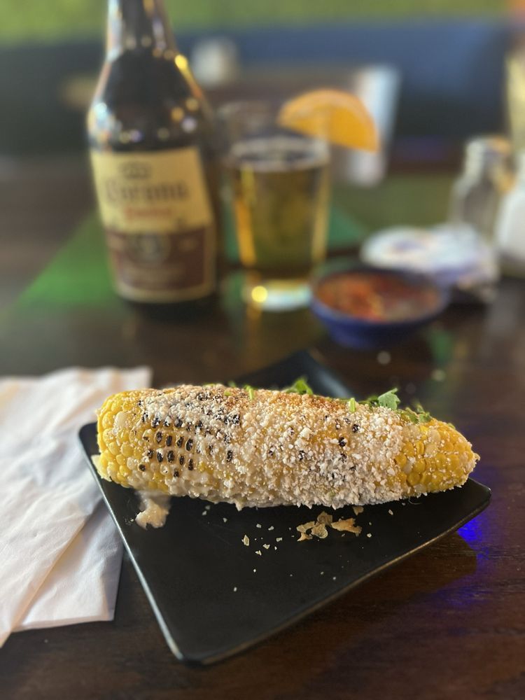 Luchador Bar +Kitchen