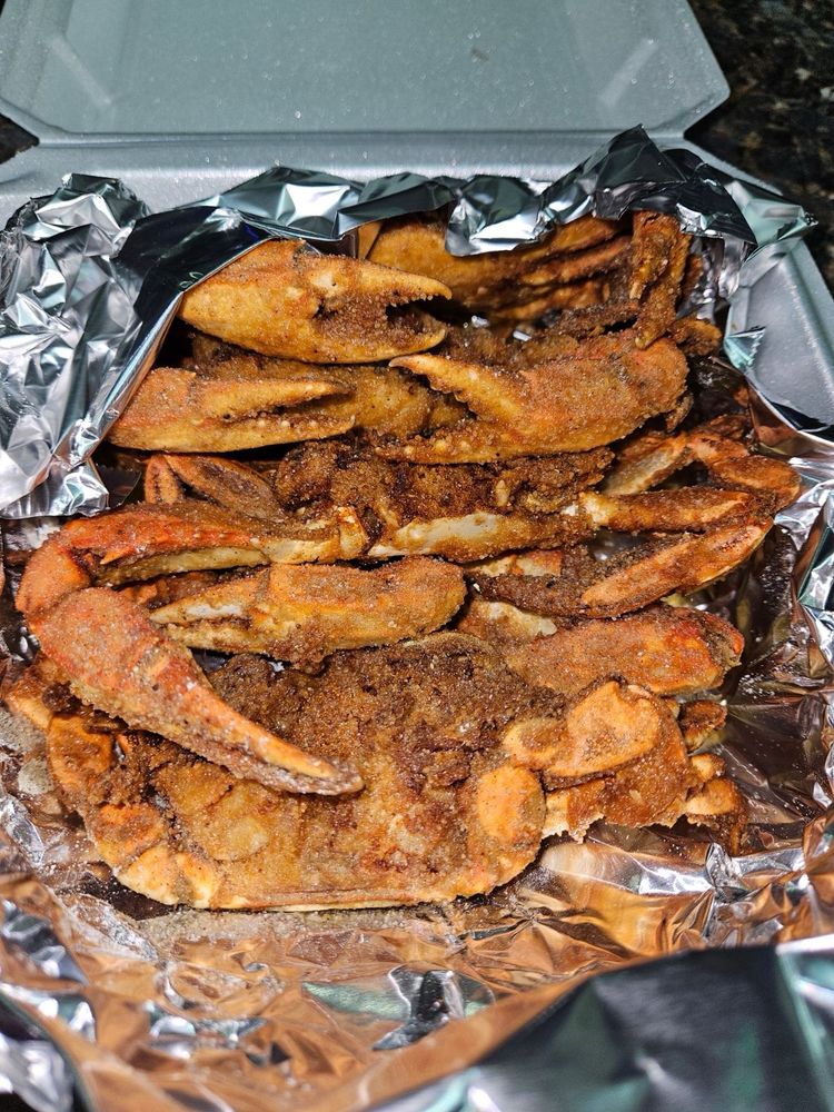 Fish & More Restaurant