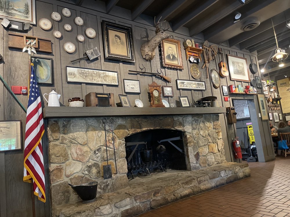 Cracker Barrel Old Country Store