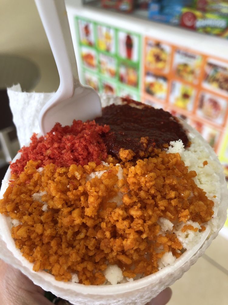 La Botana Snacks & Candy Shop