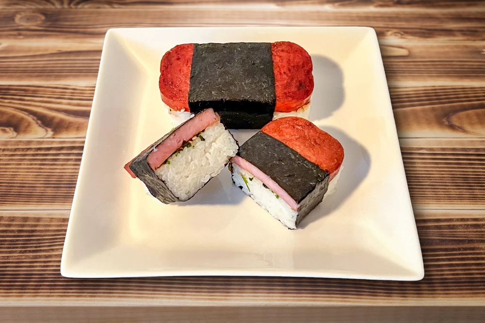 Alex and Lynnie's Hawaiian Musubis Alex and Lynnie's Hawaiian Musubis