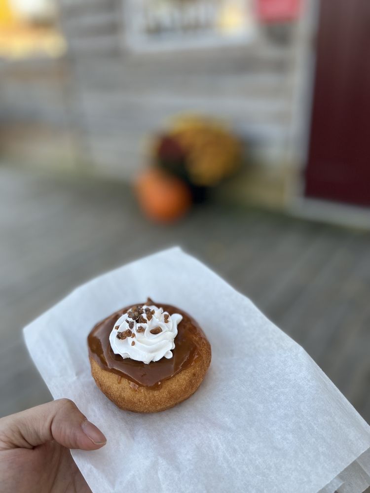 Mimi's Donuts & Dairy Barn