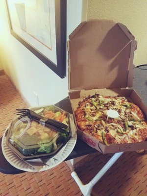 Round Table Pizza 2544 W 16th St Yuma Az Caterers Mapquest
