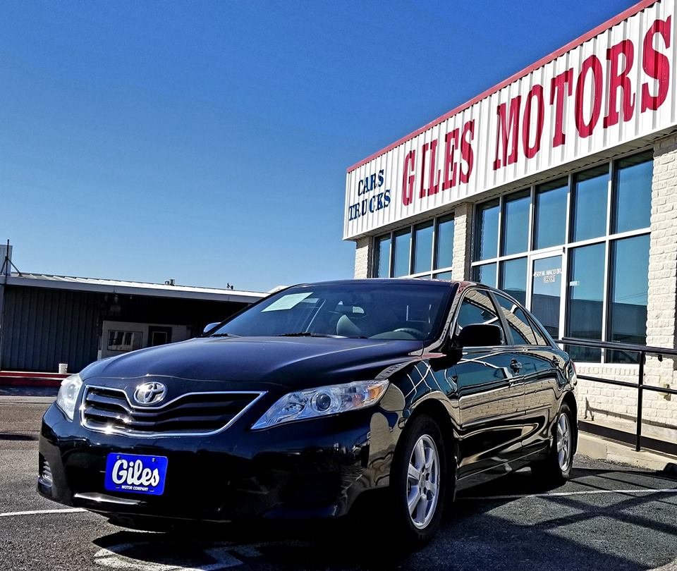 Giles Motors