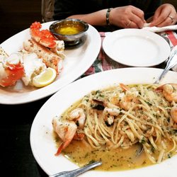 Randazzo S Clam Bar 588 Photos 545 Reviews Seafood 2017 Photo Of Randazzo S Clam Bar Brooklyn Ny United States Shrimp Pasta