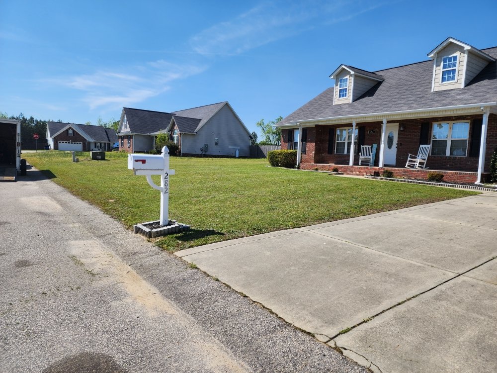 South Montanez Lawn Care