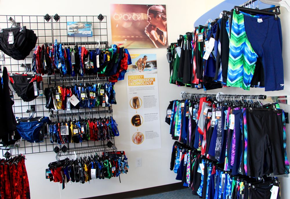 wheeling swim store