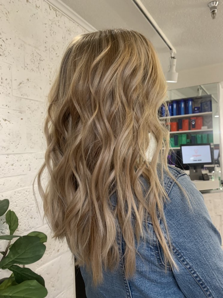 Evolve Salon