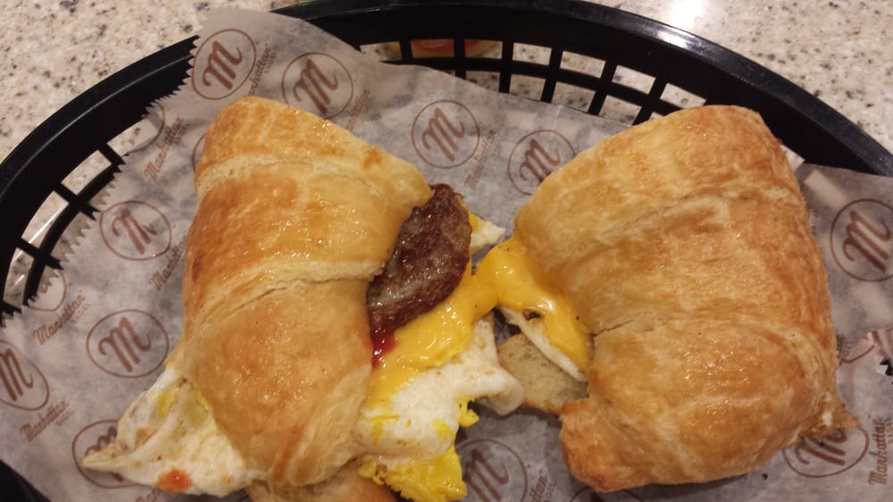 Manhattan Bagel 18 Photos & 29 Reviews Bagels 650 Union Blvd