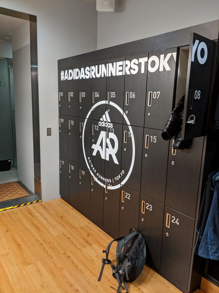 adidas runbase tokyo