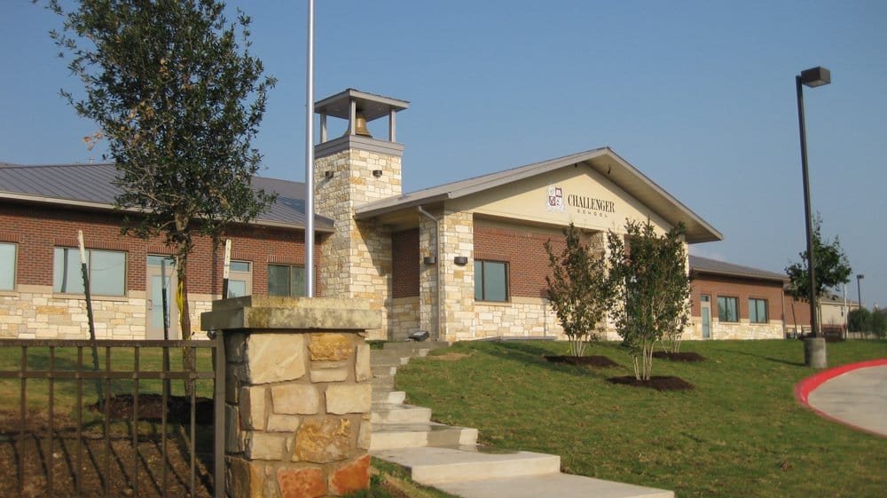 Challenger School - Pond Springs