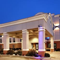 Holiday Inn Express Suites Grenada 17 Photos Hotels 1540 Photo Of Holiday Inn Express Suites Grenada Ms United States
