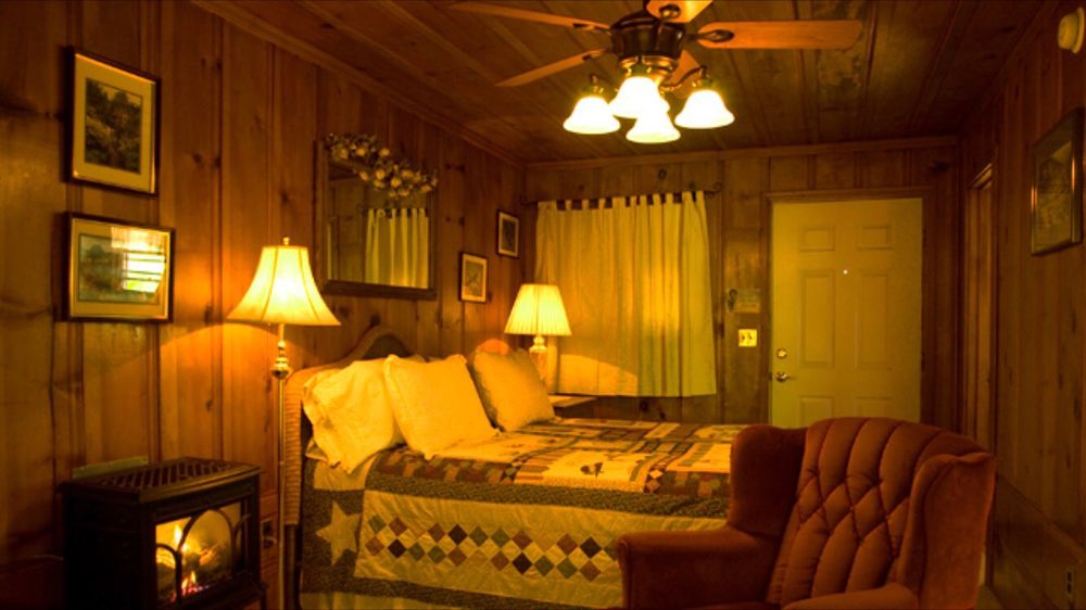 Riverside Inn Downieville 206 Commercial, Downieville, CA 2019 All