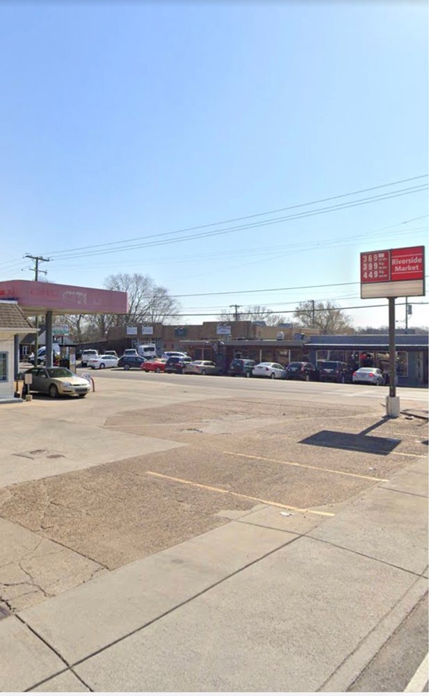 Riverside Market 