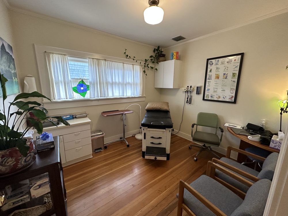 image of business Eugene Family Medicine - Gulrukh Rizvi, MD
